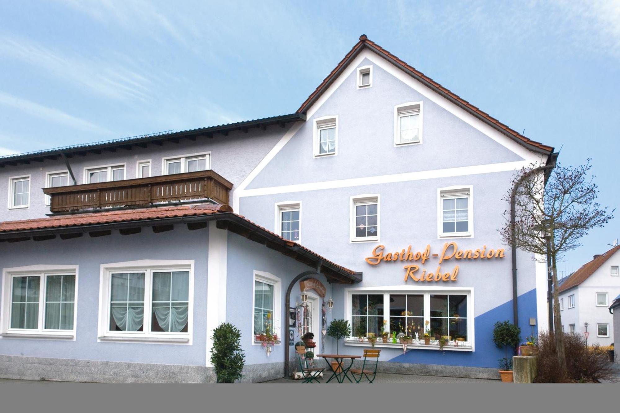 里贝尔膳食酒店 Etzenricht 外观 照片